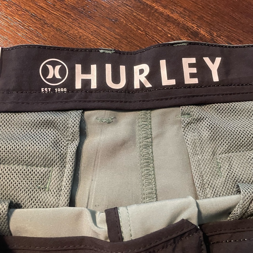 Hurley Hybrid Walkshort - Picture 2 of 3